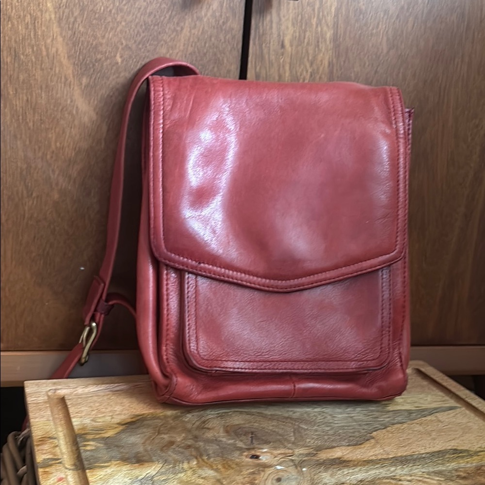 Fossil Red Leather Crossbody Bag vintage